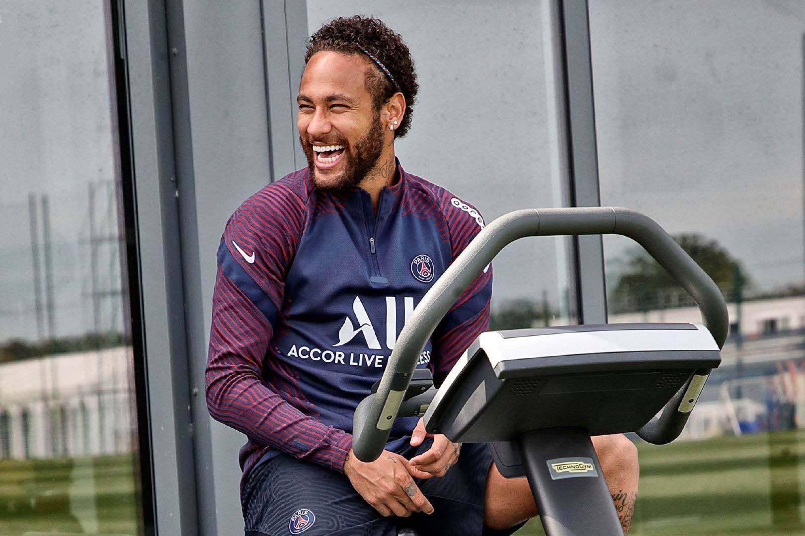 九游娱乐-包含今晚法国杯传出新动向，奥兰多魔术迎来里程碑，管理层表态：气氛紧张，球探报告显示潜力的词条