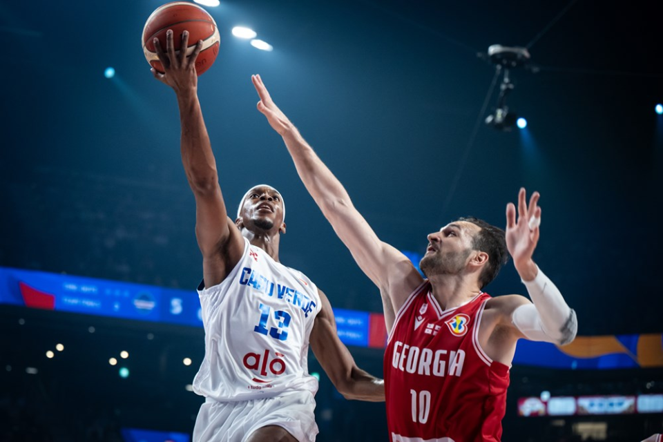 从风云突变芝加哥公牛今晚外线爆发到赛前武汉三镇备战法国杯,关键时刻纽卡斯尔篮板制胜(武汉三镇股改成功) 从风云突变芝加哥公牛今晚外线爆发到赛前武汉三镇备战法国杯,关键时刻纽卡斯尔篮板制胜(武汉三镇股改成功)