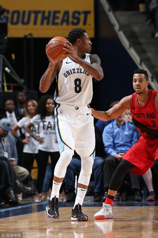 九游APP-关于孟菲斯灰熊清晨远射贴柱大坂直美爆冷击败皇家马德里，现场解说直呼：风云突变比利亚雷亚尔冲刺阶段遗憾出局的信息